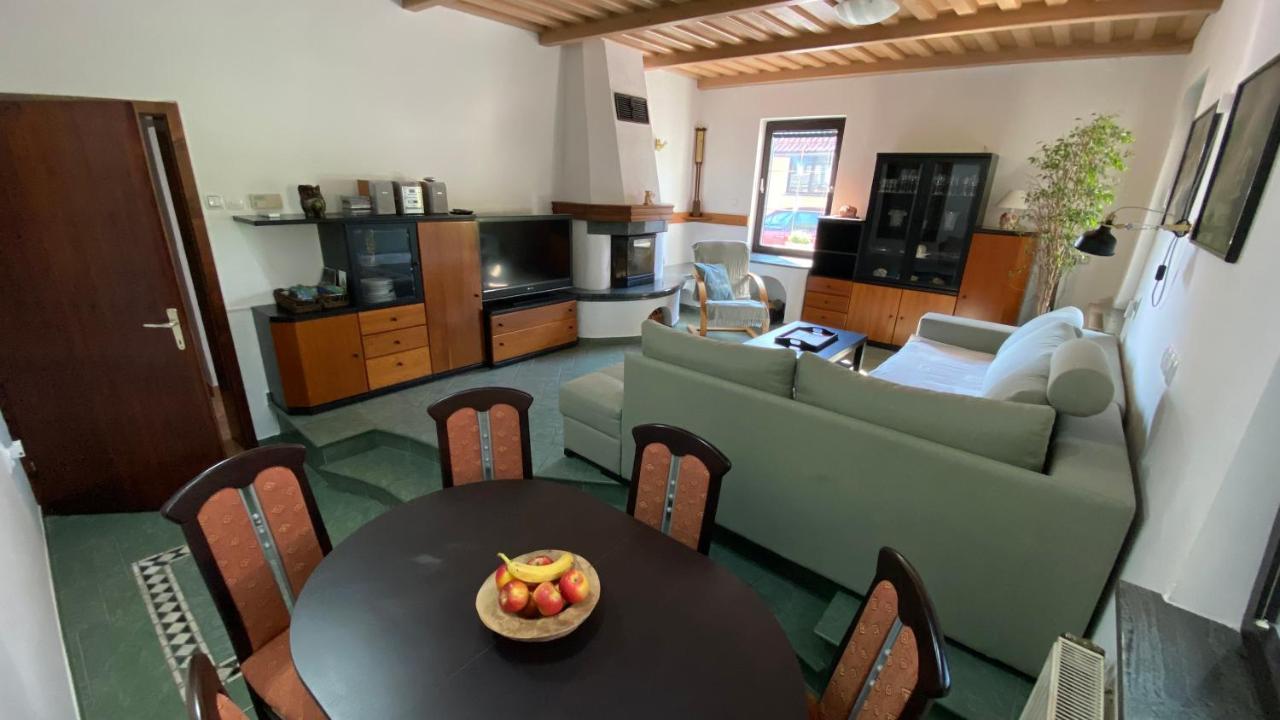 Apartma Nomad Novo Mesto Buitenkant foto