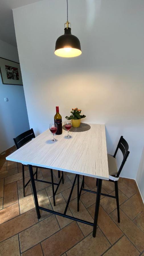 Apartma Nomad Novo Mesto Buitenkant foto